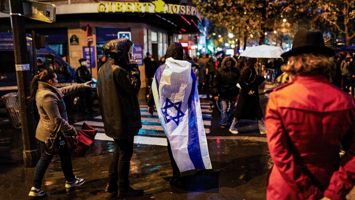 Immagine di La giornata degli smemorati. Per le strade d’Europa si scatena la caccia all’ebreo