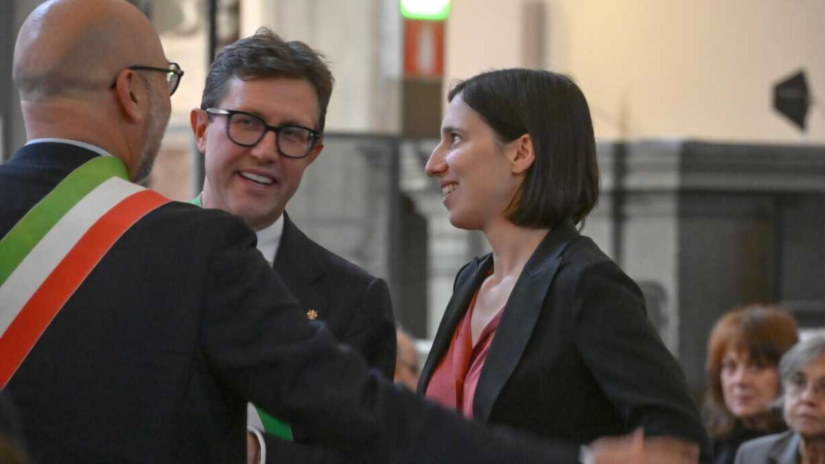 Immagine di Il Pd cerca soluzioni nuove per Firenze e Roma. Schlein vuole candidarsi