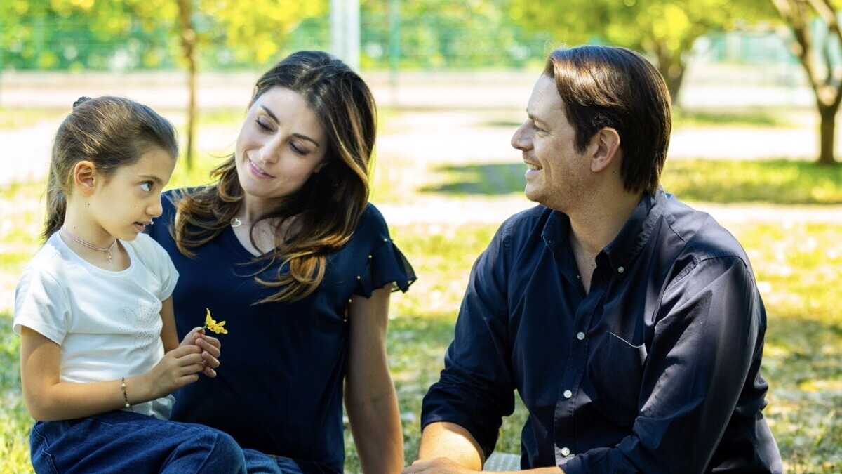 Immagine di Vale più la coscienza o la famiglia? Il dilemma di Filippo di Un posto al sole