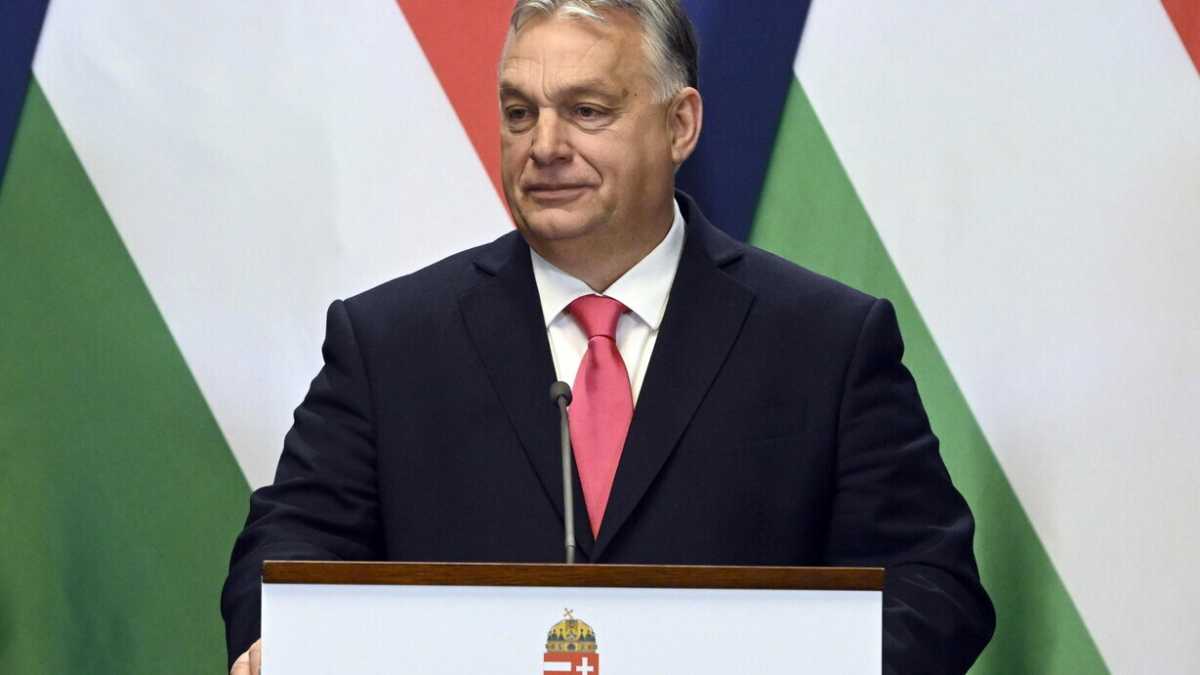 Immagine di Il camaleonte filorusso: Viktor Orbán entrerà nei conservatori europei