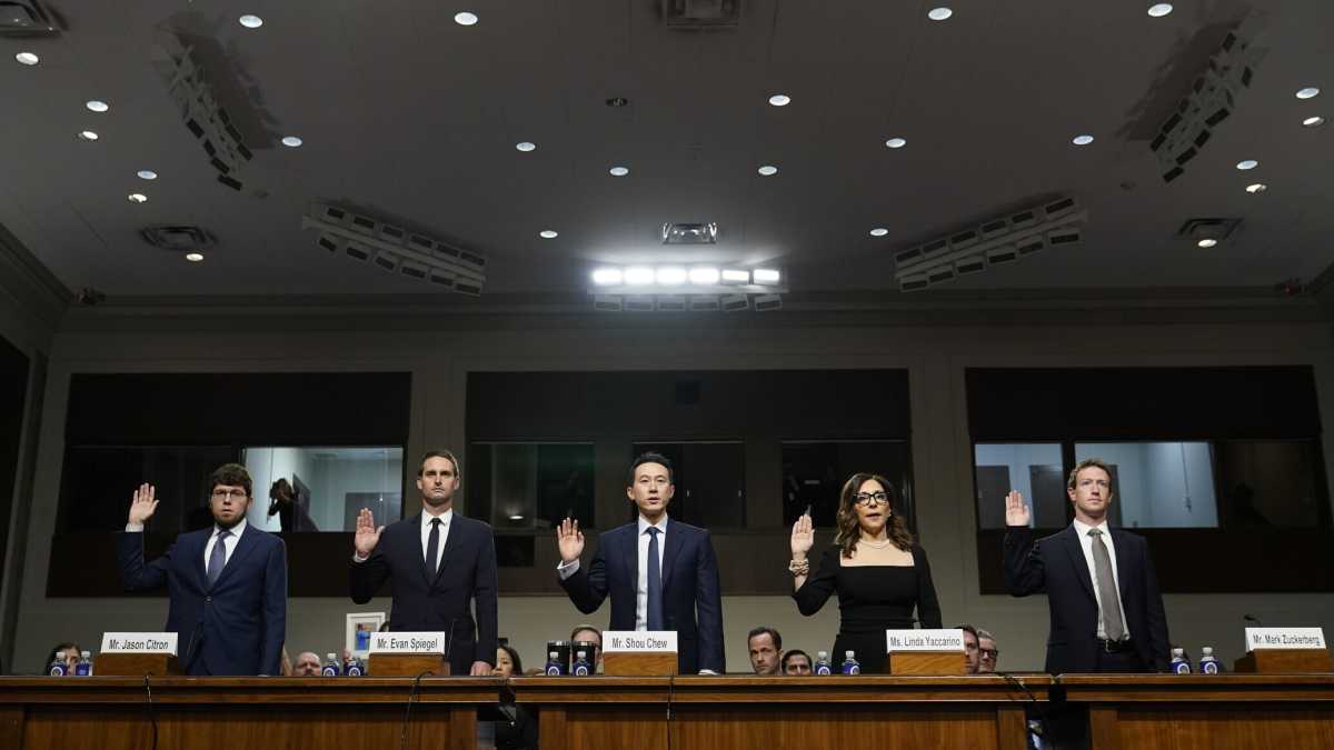 Immagine di I social a processo negli Stati Uniti per i danni ai minorenni