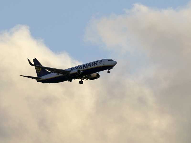 Viva il modello Fedriga, che tagli l’imposta sugli aeroporti