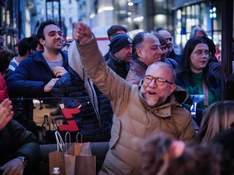 &nbsp;I tifosi durante la vittoria di Jannik Sinner - foto Ansa