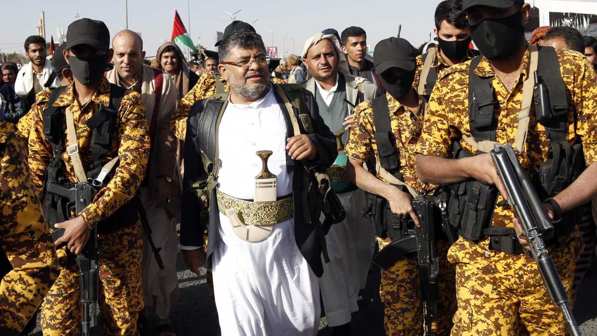 Immagine di Il leader Houthi minaccia l'Italia. Ma la Marina avrà un ruolo chiave nel Mar Rosso