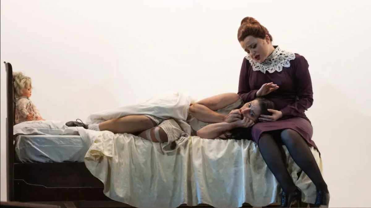 Immagine di Un flauto ci salverà. Mozart e il dono dello stupore