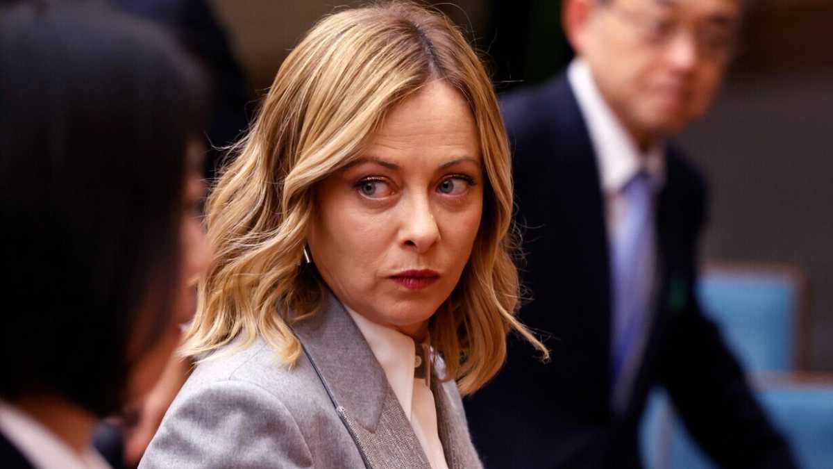 Immagine di Meloni chiude il caso Sgarbi: "Accetto le sue dimissioni, scelta corretta"