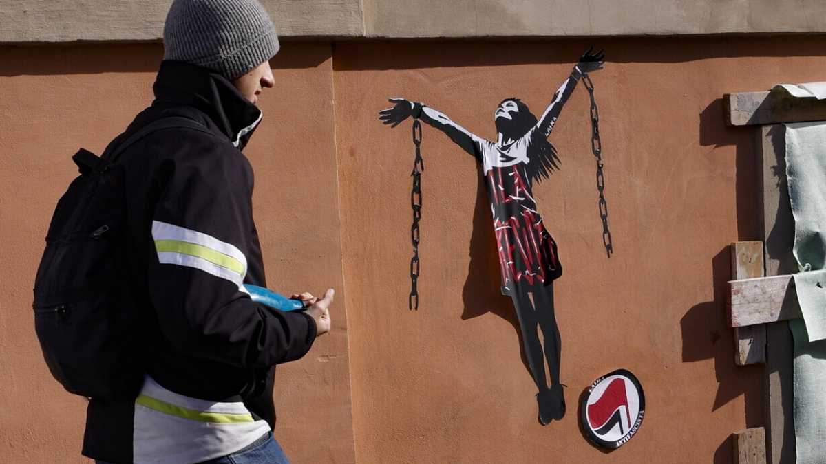 Immagine di Due gogne, due misure. Il caso Ilaria Salis e la giustizia in Italia