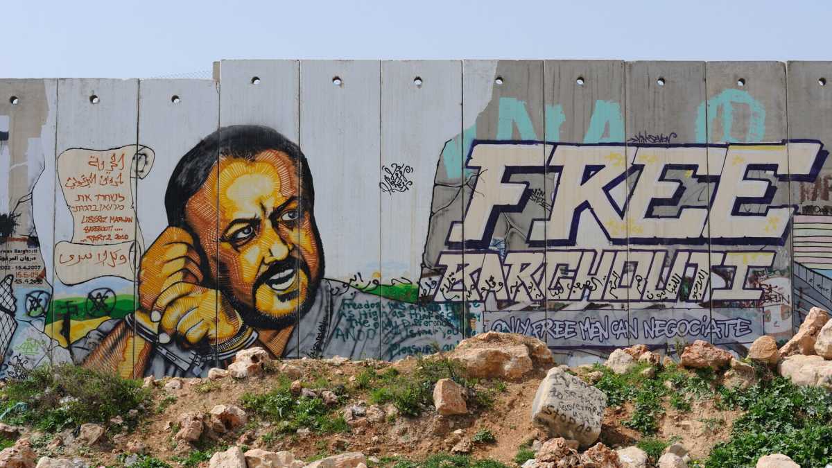 Immagine di Barghouti ha le mani sporche di sangue israeliano, ma è il beniamino dei media