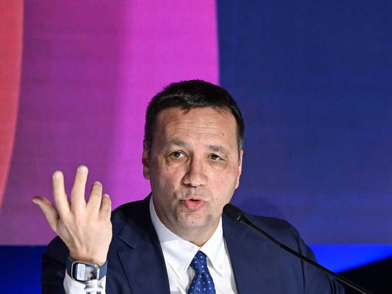  Marcello Ciannamea durante la conferenza stampa per l'avvio del festival di Sanremo - foto Ansa