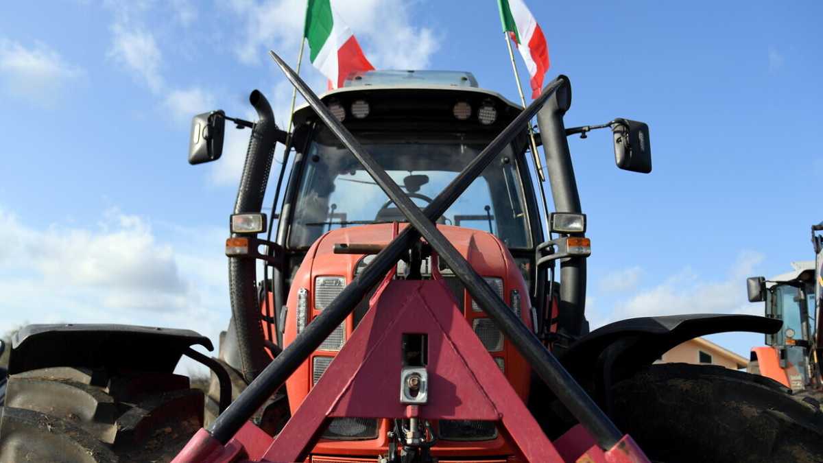 Immagine di Gli agricoltori vogliono prendersi il palco di Sanremo (e Roma) con la forza