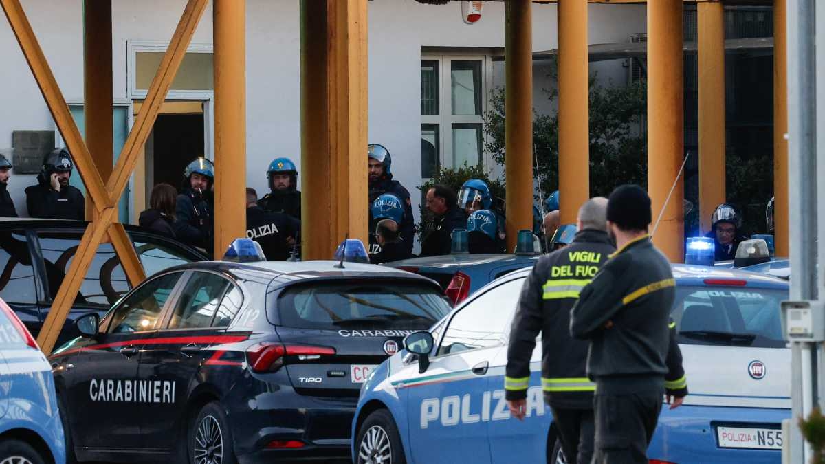 Immagine di Non chiedetevi perchè Ousmane si è ucciso, ma perché gli altri sono ancora vivi