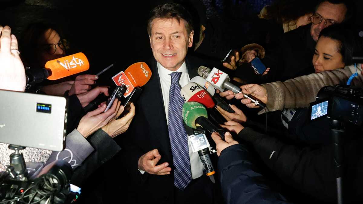 Immagine di Patria, pace e corsi online. Il M5s di Conte è un ateneo rossobruno