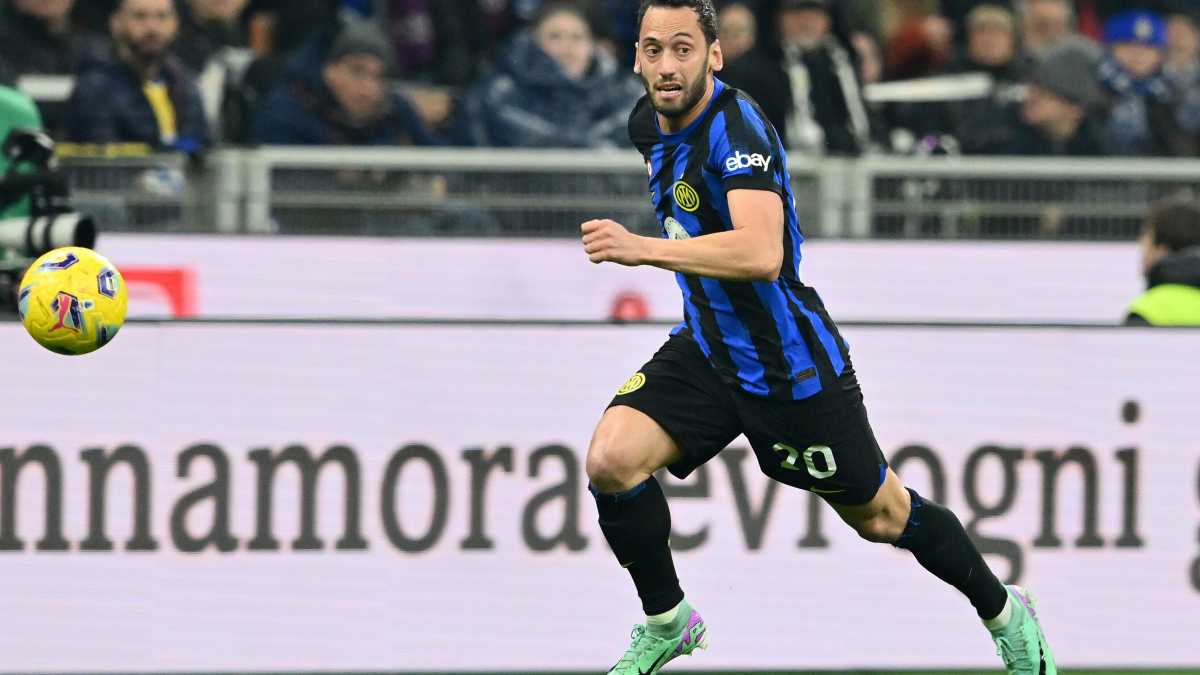 Immagine di Che cosa c’è dietro la metamorfosi di Çalhanoglu
