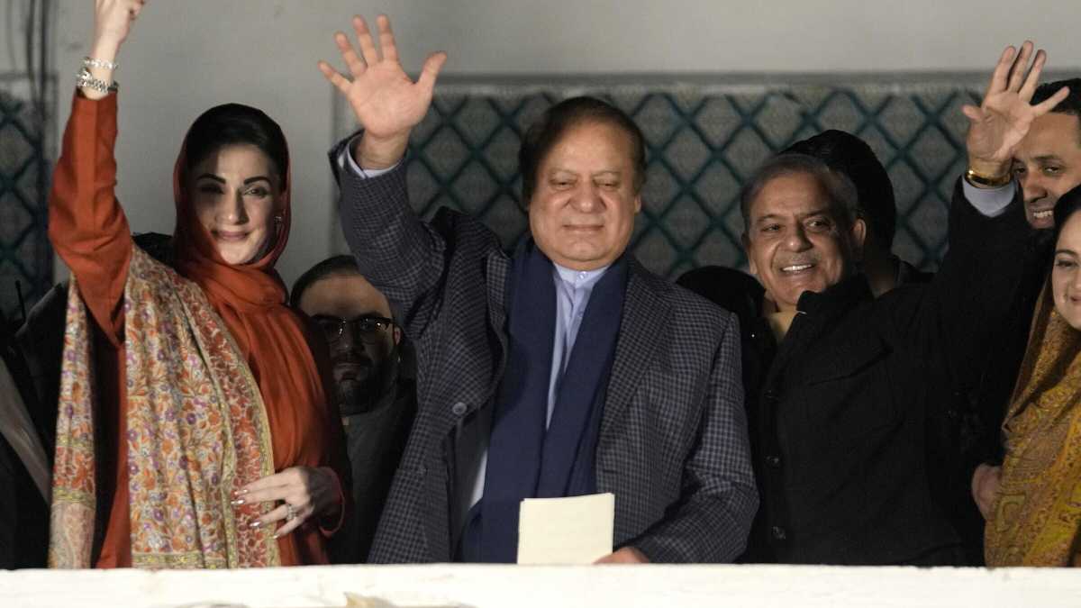 Immagine di In Pakistan vince le elezioni Ercolino sempre in piedi