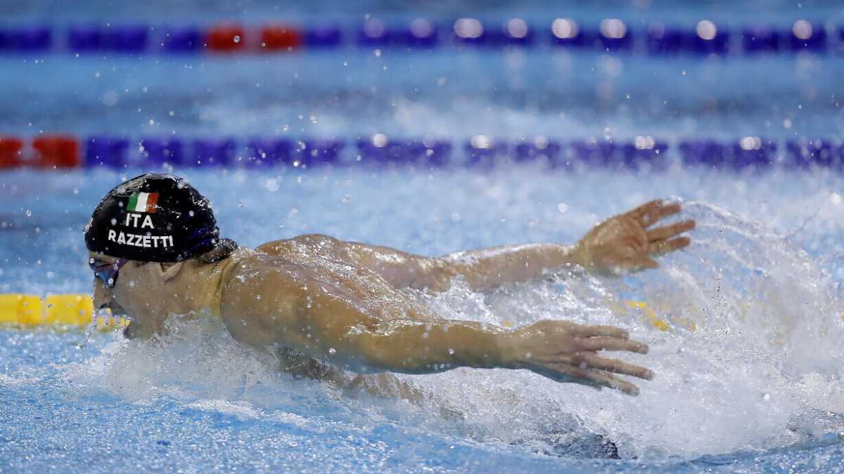 Immagine di Alberto Razzetti e la gara più massacrante del nuoto: i 400 misti. "Ti fa male tutto"