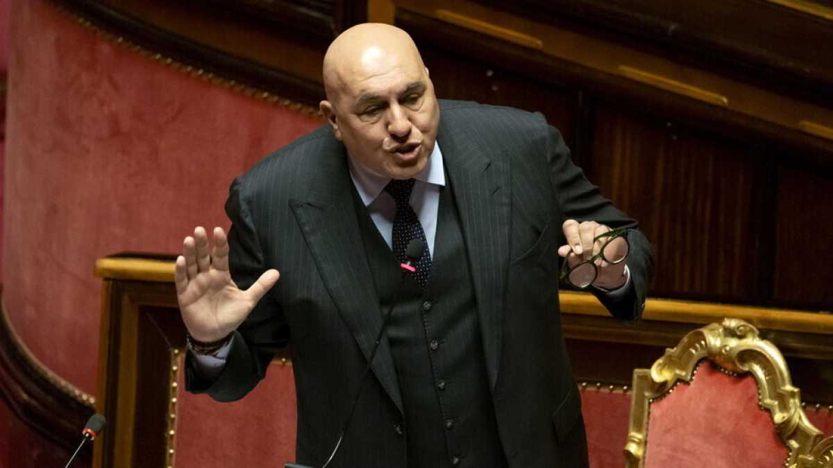 Immagine di Il ministro Guido Crosetto ricoverato d'urgenza