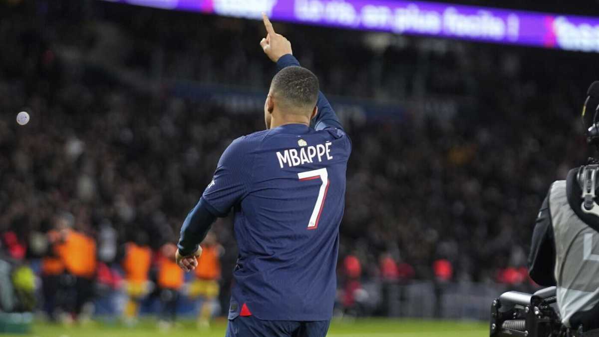 Immagine di Psg-Real Sociedad, ossia Hemingway che prepara la Fiesta a Mbappé
