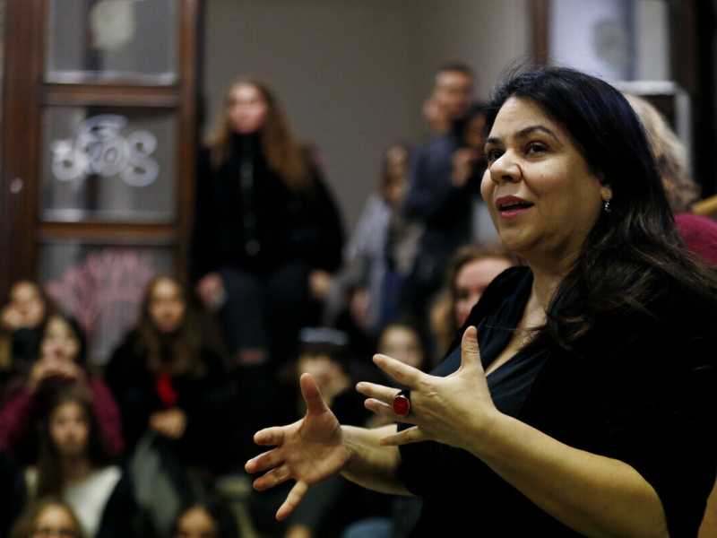 Su Michela Murgia Paolo Truzzu avrebbe fatto meglio a glissare