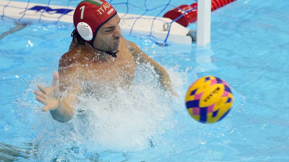 Immagine di Tempesti incorona l’erede Del Lungo: “È il portiere più forte del mondo”