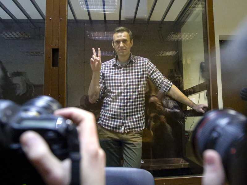 Il piano di Putin per cancellare Navalny. Il ritorno in Russia