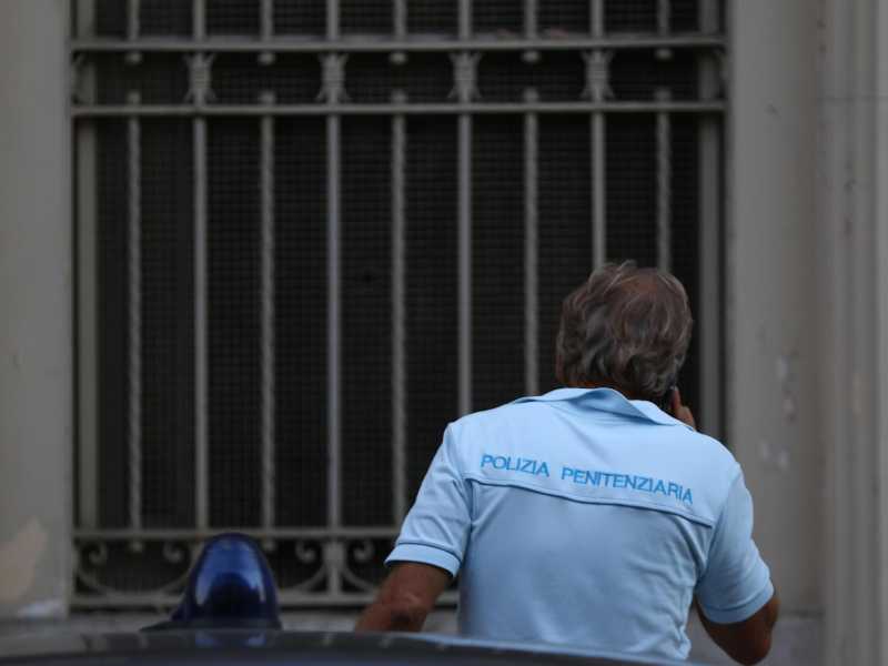 “La giustizia minorile non può essere solo carcere”, dice il sottosegretario Andrea Ostellari