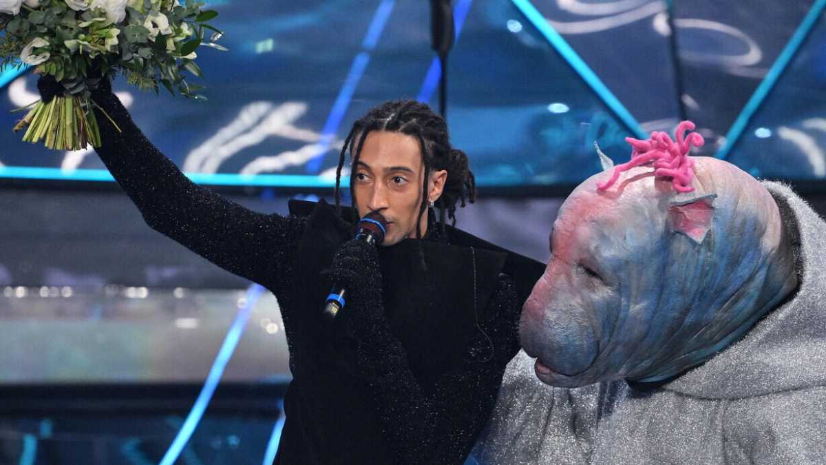 Immagine di Qualcuno spieghi a Ghali il prezzo della pace