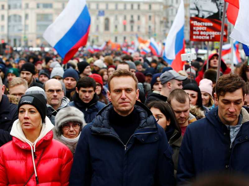Anne Applebaum ci dice che il navalnysmo continuerà e ricorda: il putinismo in occidente è minoranza
