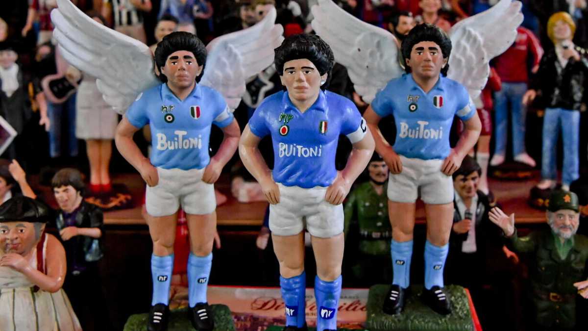 Immagine di Napoli-Barcellona, ossia la storia incrociata di due re: Alfonso e Diego Armando Maradona