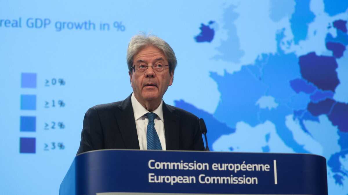 Immagine di Gentiloni: "Next Gen Eu grande successo. Spingerà il pil Ue all'1,4 per cento. No al rinvio delle scadenze"