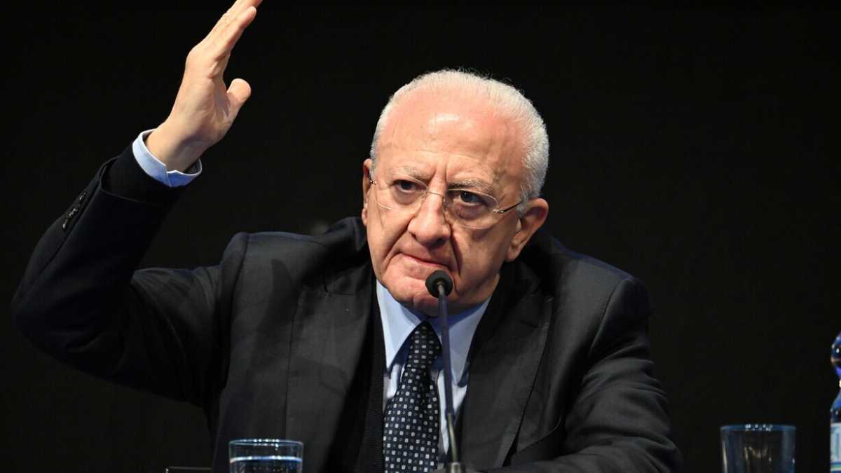Immagine di Il Geolier del Pd: la sinistra riparta da Vincenzo De Luca