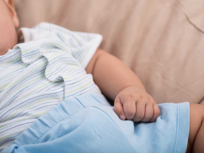 Aumentano patologie genitali e della crescita tra i bambini, ci dice un medico