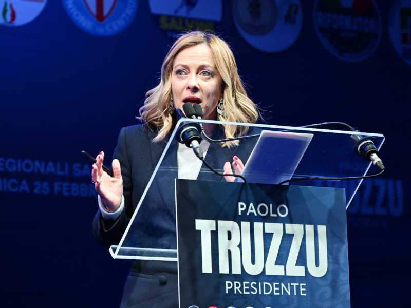 In Sardegna Meloni sa perdere