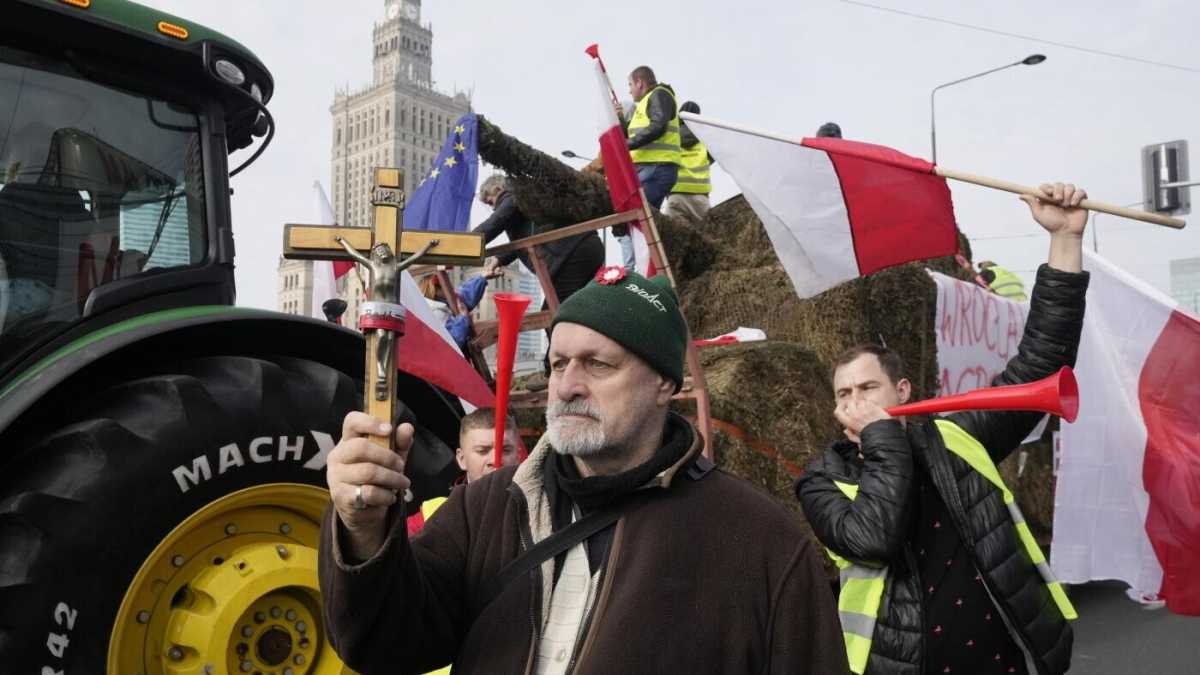 Immagine di I trattori polacchi, dal confine con l'Ucraina a Varsavia