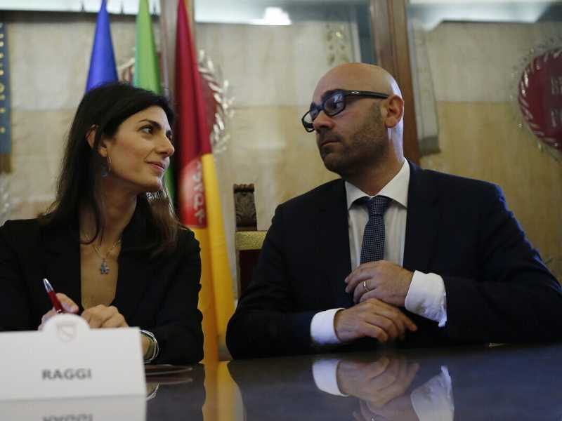 Virginia Raggi e Antonio De Santis (Foto LaPresse)
