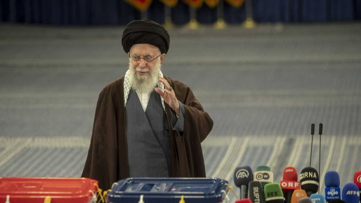 Immagine di In Iran vince il partito del boicottaggio contro l’appello alla mobilitazione di Khamenei