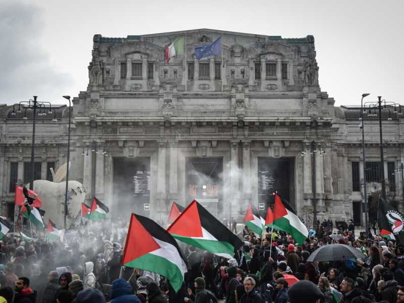 Milano, manifestazione Pro Palestina del 2 marzo. Foto Ansa