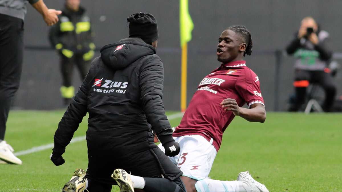 Immagine di Loum Tchaouna, qualcuno a cui aggrapparsi