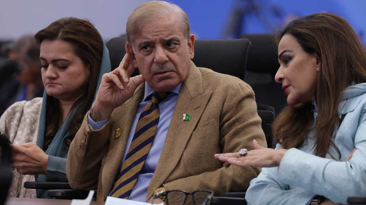 Immagine di La Cina, gli affari e gli estremisti. Chi è il nuovo premier del Pakistan, Shahbaz Sharif
