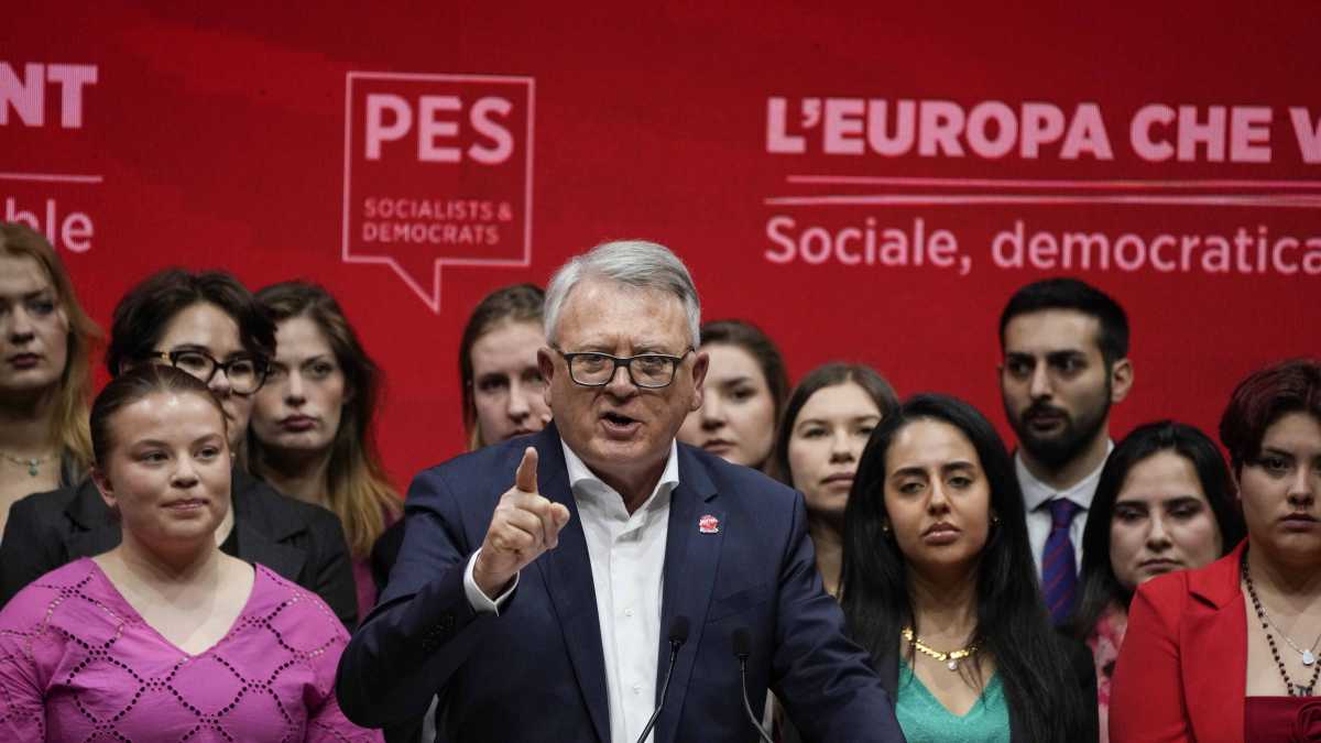 Immagine di Il Pse a rischio estinzione politica, nonostante la forza numerica