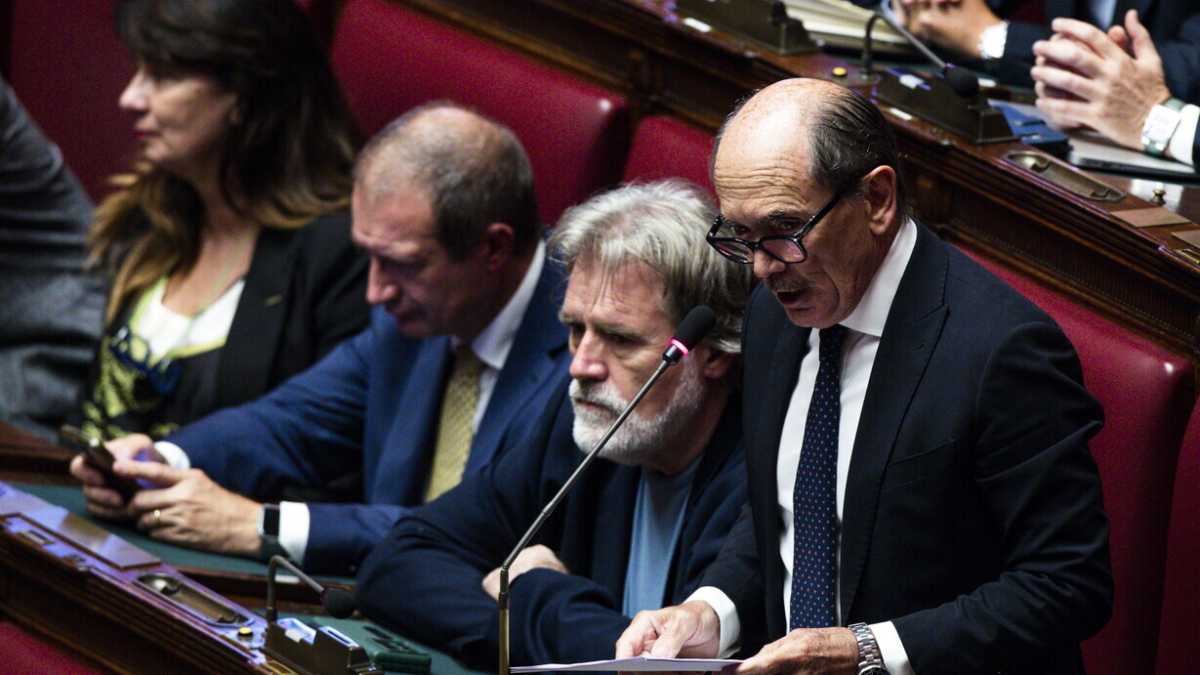 Immagine di Dietro il caso dossier: cosa è andato storto alla Direzione nazionale antimafia