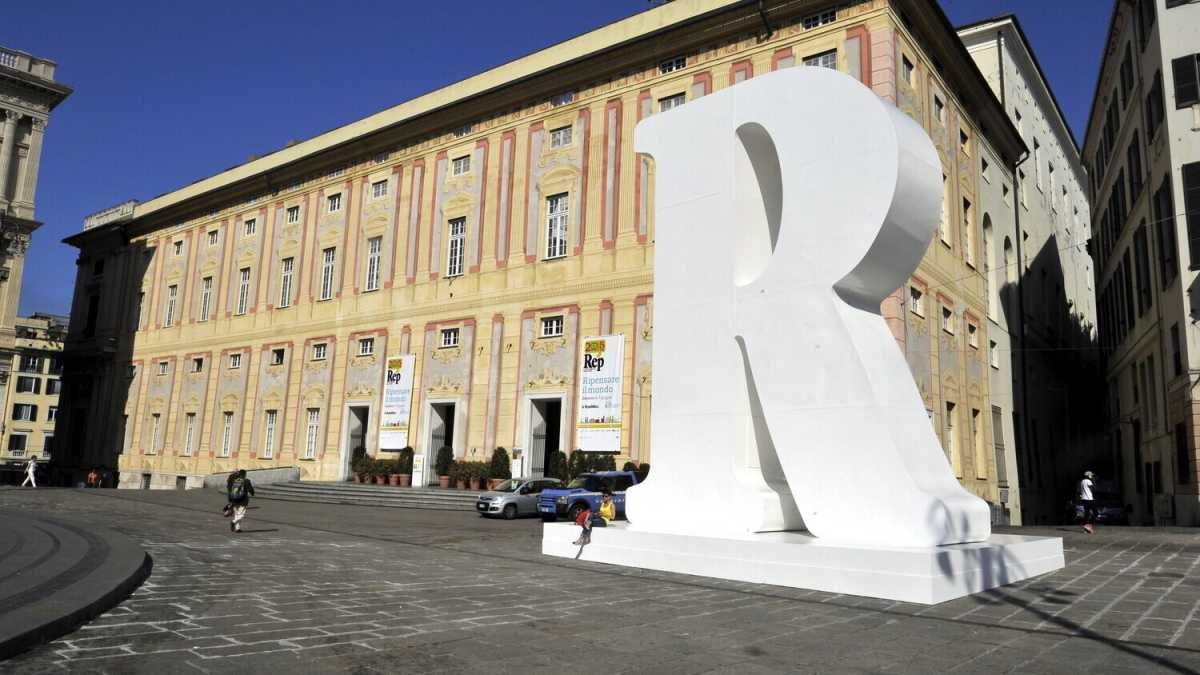 Immagine di La lezione di Rep. su dossieraggio e deontologia. Con effetti surreali