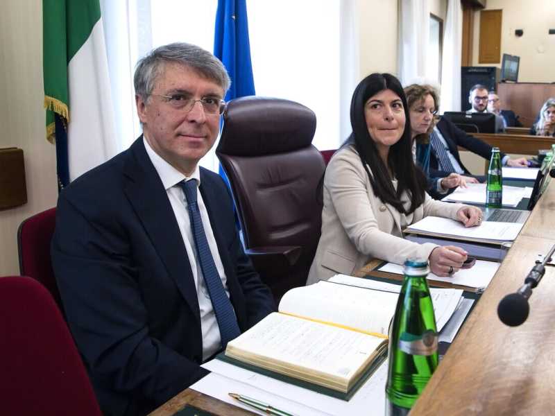 Cantone e il "verminaio" alla procura antimafia. Ma non c’è prova di mandanti