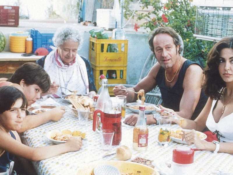 Tornano le ferie d’agosto di Paolo Virzì e le sue belle famiglie infelici e comiche