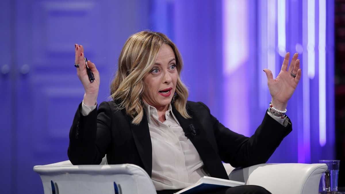 Immagine di Nuova war room: Meloni cambia il governo