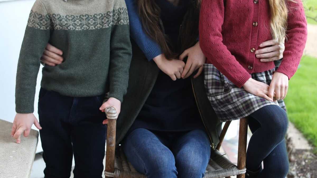 Immagine di La foto di Kate è un altro pasticcio di comunicazione che Elisabetta avrebbe evitato