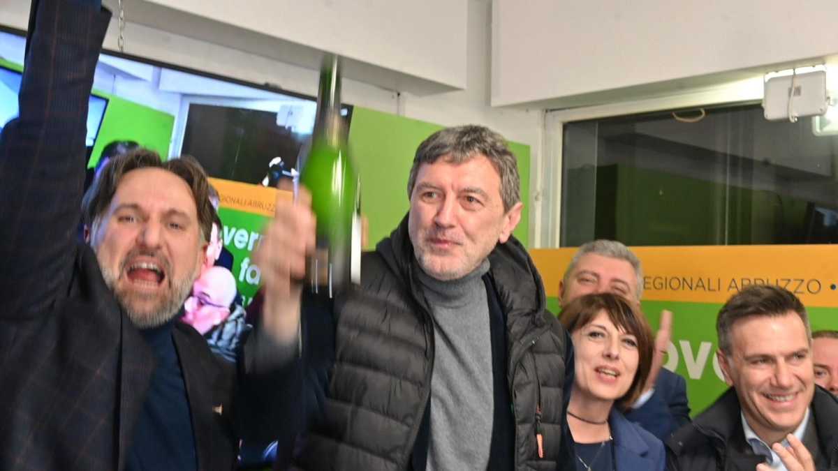 Immagine di In Abruzzo si issa la bandiera bianca dei populisti