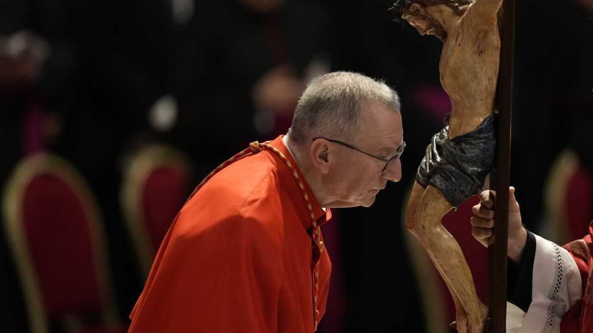 Immagine di Parolin dice che a fermare la guerra dev'essere Mosca, non Kyiv (come ha detto il Papa)