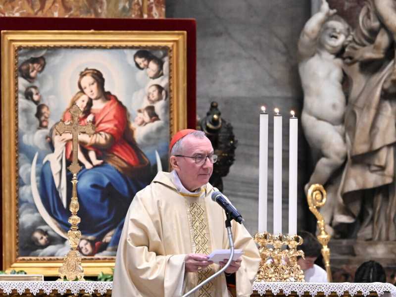 Pietro Parolin (Ansa)