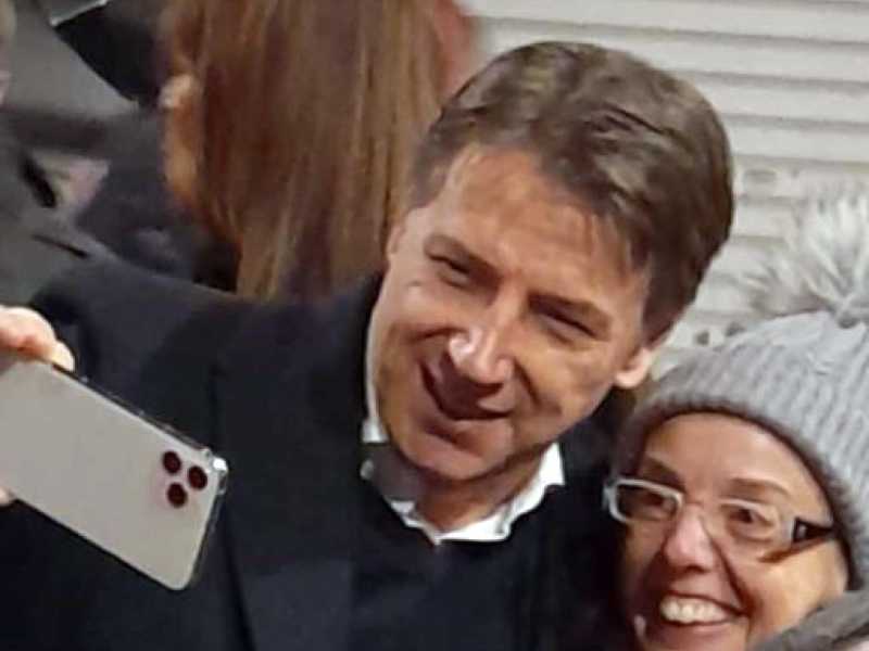 La schedina del TotoConte: con il Pd se guidiamo noi e senza Calenda e Renzi