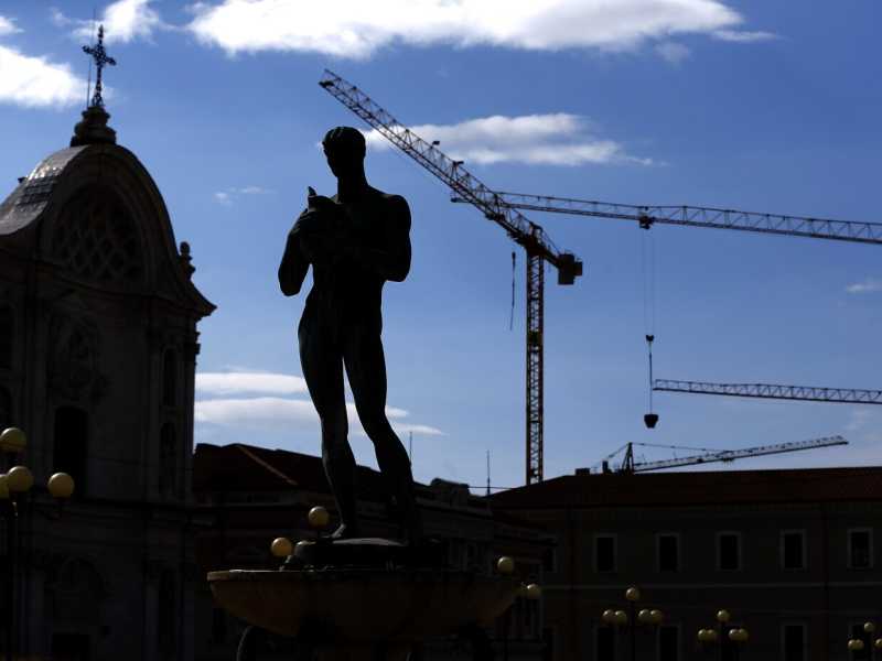 L'Aquila a dieci anni dal terremoto del 2009. Nella foto Piazza Duomo (Vincenzo Livieri - LaPresse)&nbsp;<br />